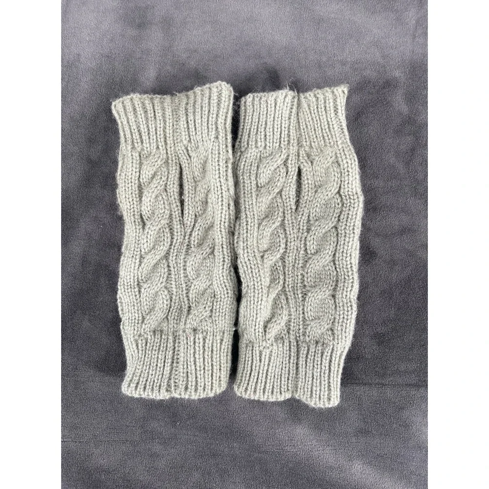 Gray Cable Knit Fingerless Gloves Hand Warmers Winter One Size Pair